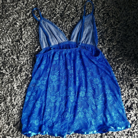 Cobalt blue lace slip - Picture 2 of 7